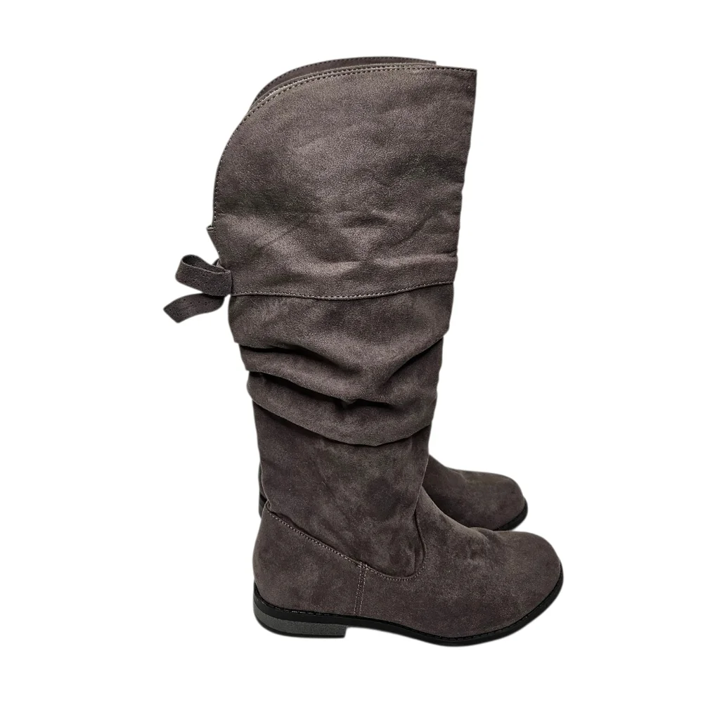 Cat & Jack Girl's grey faux suede knee high slouch boots with bow detail